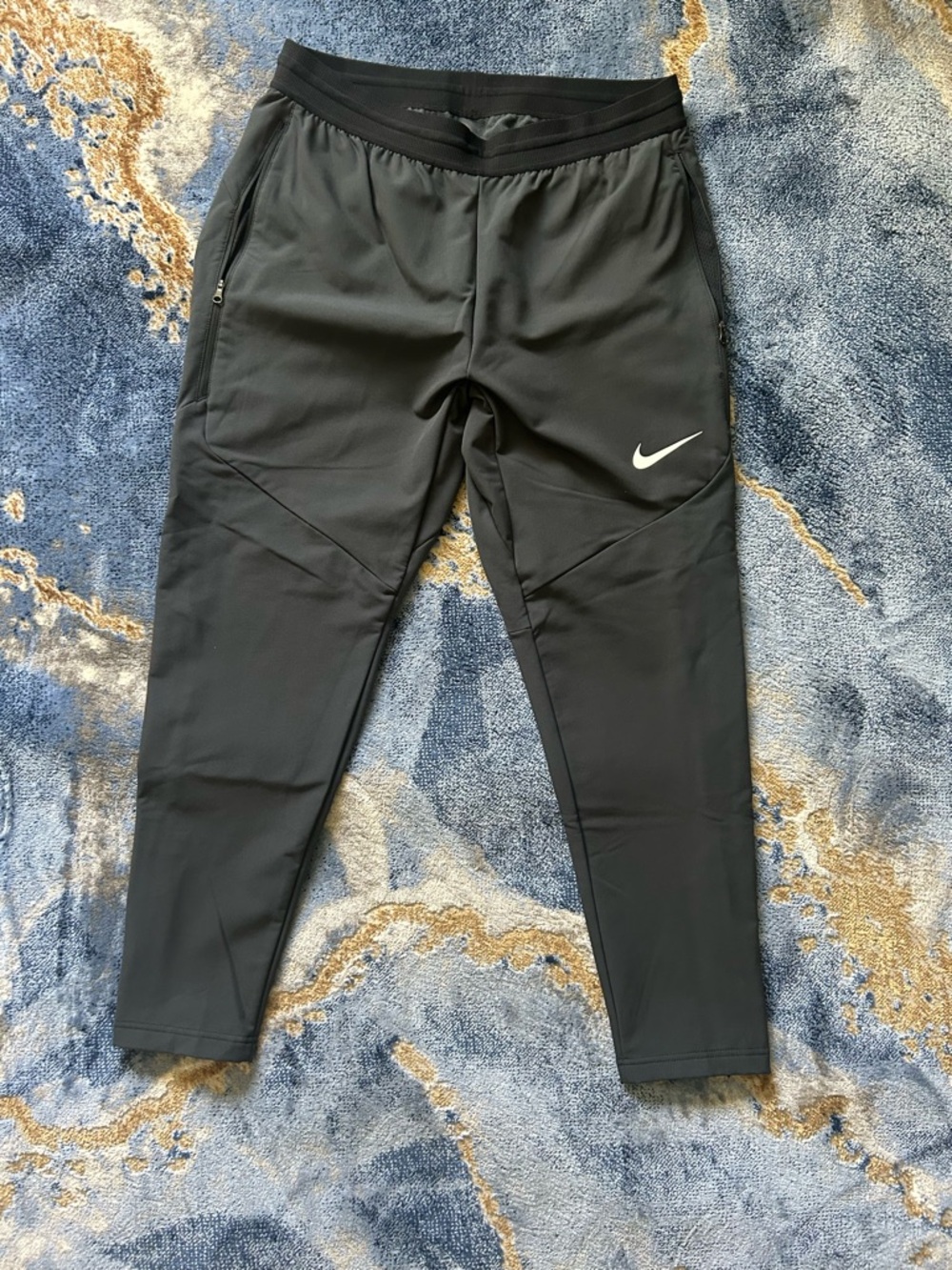 Nike Black Fleeced Athletic Joggers with Drawstring